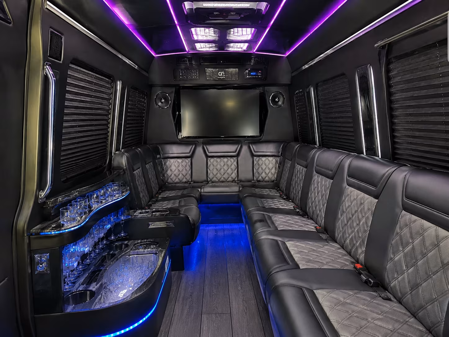 corporate and convention buses for glendale business events
