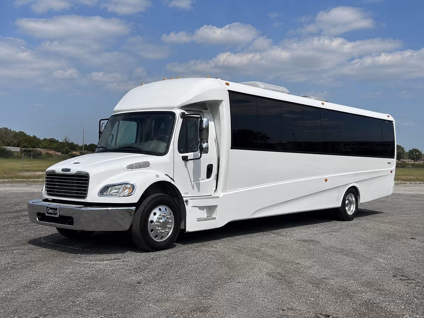 glendale 50 passenger party bus