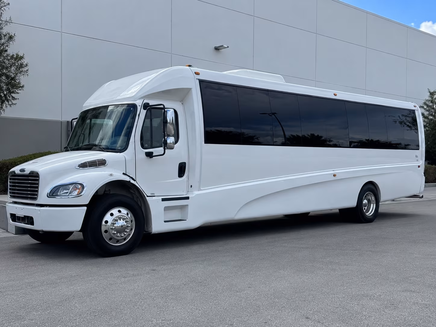 glendale bachelor bachelorette party bus rental