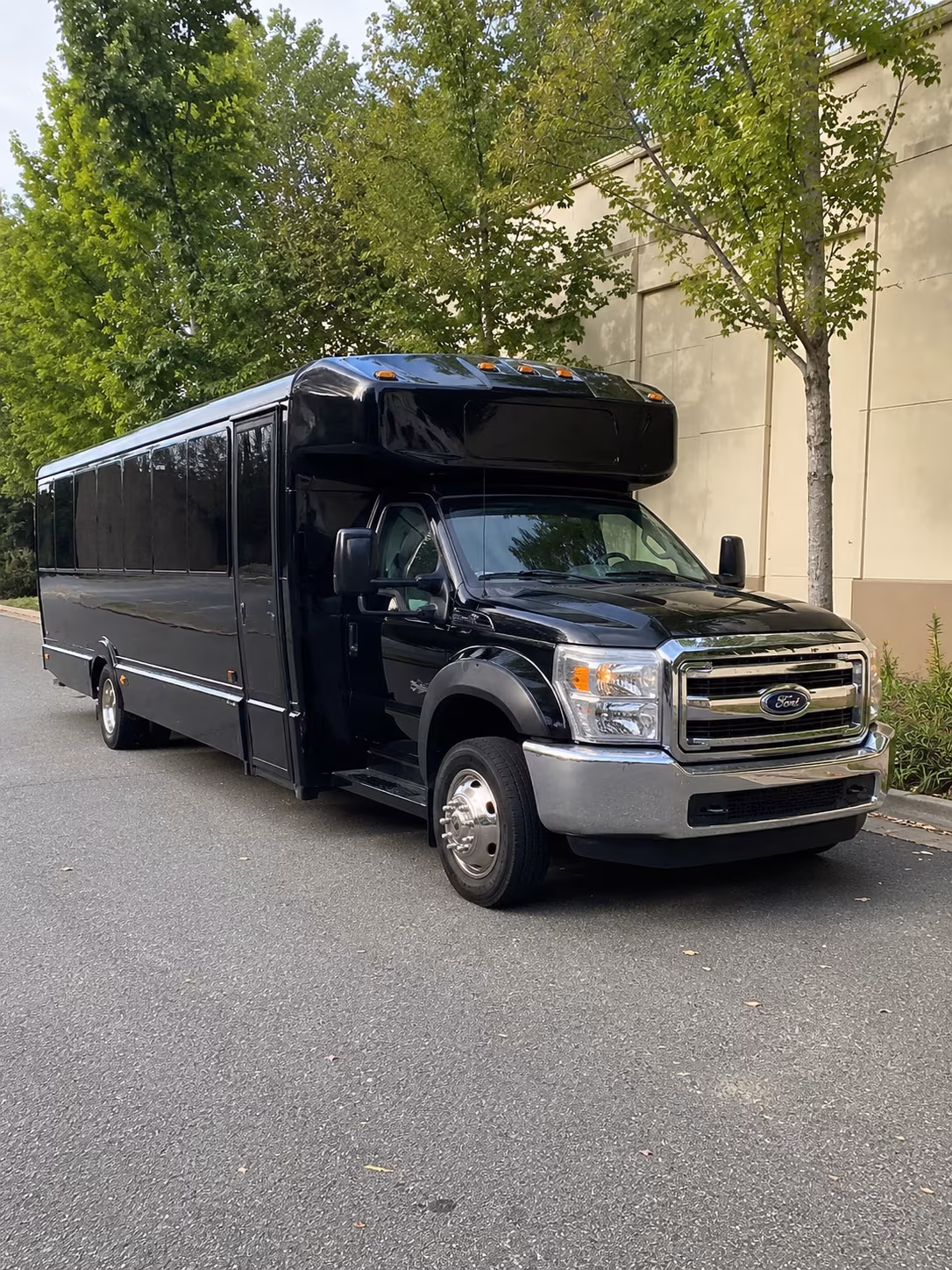 glendale night out party bus rental